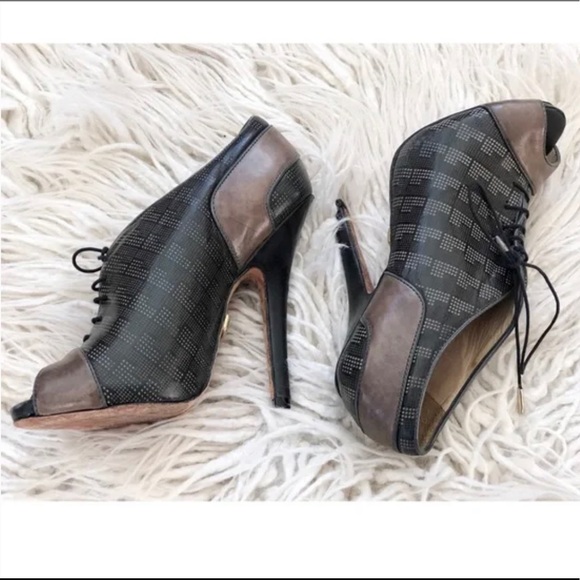 L.a.m.b. Lamb Gwen Stefani Oxford peep toe lace tongueless leather heels booties - Picture 2 of 10